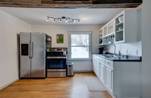 Nashville Apartment | This loft is a 1 bedroom(s), 1 bathrooms, located in Nashville, TN.