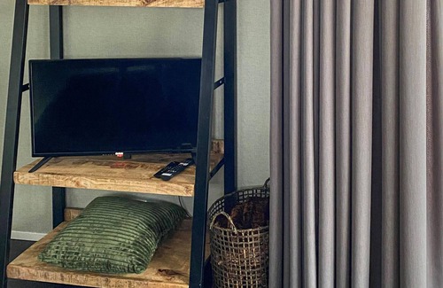 Oosterwolde House | This nicely furnished vacation home is beautifully situated on the edge of an inviting vacation park