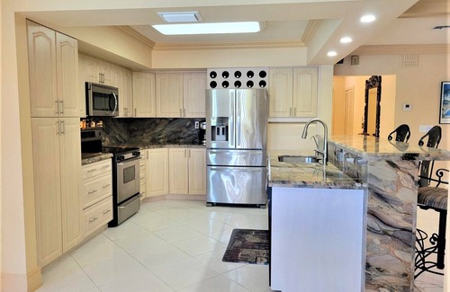 Deerfield Beach House | This property is no longer available