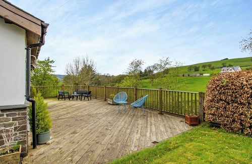 Llangurig Cottage | This stunning property, in the village of Llangurig, is perfect for exploring this beautiful area.