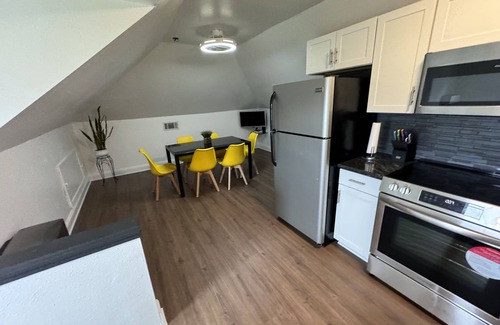 Algiers House | This two-story modern retreat house is the perfect spot to rest and relax