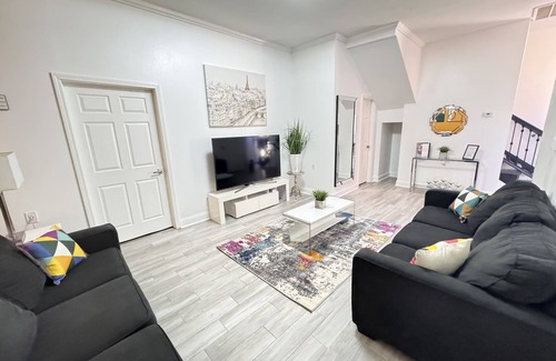 Algiers House | This two-story modern retreat house is the perfect spot to rest and relax