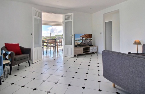 Morel Villa | THOMANA Villa, private pool, sea and beach view 100 m away!