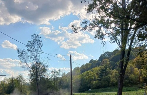 West Columbia RV Rental | Thomas Fork Campground Shank 2, 30/50 Amp, water.n