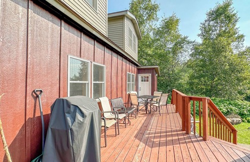 Silver Bay Cottage | Thorson's Cottage - Lake Superior - Silver Bay, MN - Cascade Vacation Rentals