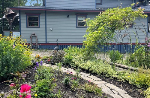 Thousand Island Park House | Thousand Island Park home, 5 bedroom, 3 and 1/2 bath, with dock space!
