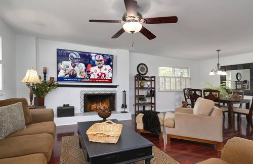 Thousand Oaks Villa | Thousand Oaks Paradise Pool Villa
