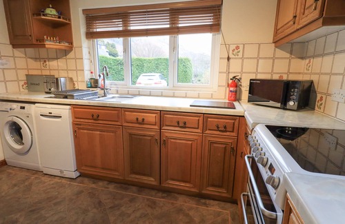 Chapel Stile Cottage | THRANG VIEW, pet friendly, with open fire in Langdale