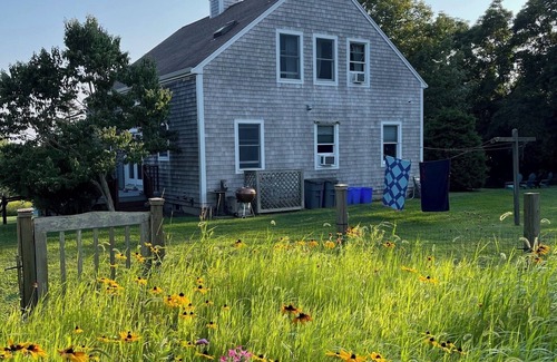 Tiverton House | Three acre farm house with water view and contemporary furnishings.