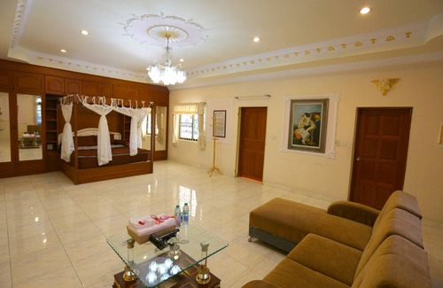 Na Kluea Villa | Three Bears Villa