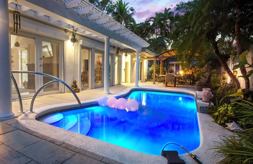 Midtown House | Three Bedroom, 3 Bath pool home close to the Atlantic!