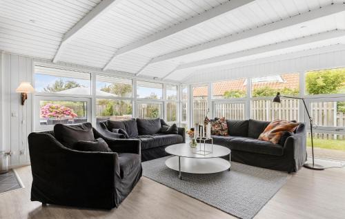 Tørresø House | Three-Bedroom Holiday Home In Otterup