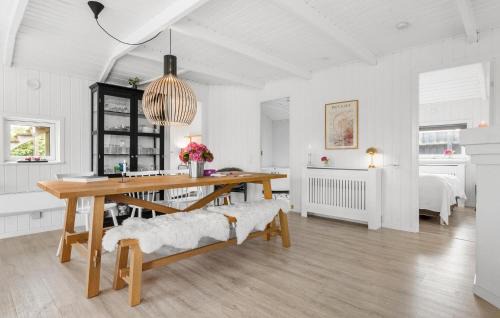 Tørresø House | Three-Bedroom Holiday Home In Otterup