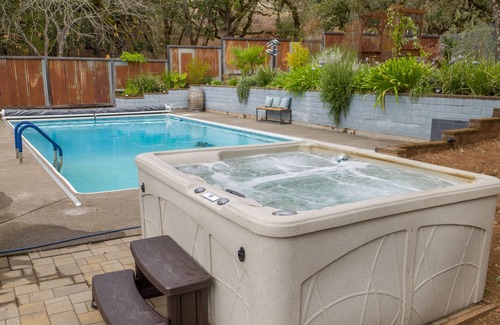Kenwood House | Three bedroom home with Pool, Hot Tub, & Firepit in the Vineyards.
