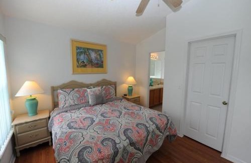 Clear Creek Villa | Three-Bedroom House in Clear Creek