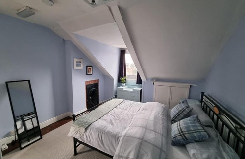 Edgbaston House | Three bedroom Terrace House at Edgbaston Reservoir