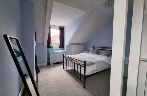 Edgbaston House | Three bedroom Terrace House at Edgbaston Reservoir