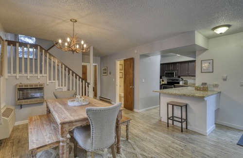 Pagosa Springs House | Three bedroom townhouse located on the golf course near shopping and restaurants.