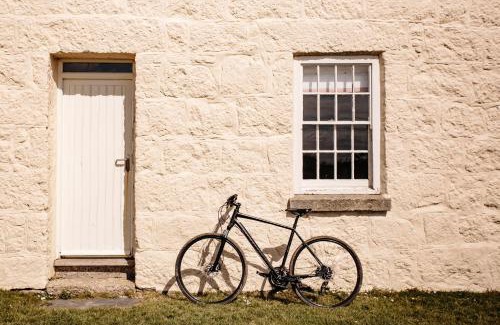 Saint Martin House | Three Chimneys