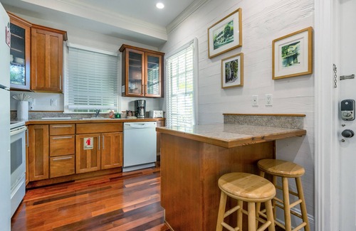 The Meadows Condo | Three-Condo Getaway in Old Town with WiFi, Shared Pool, and Hot Tub