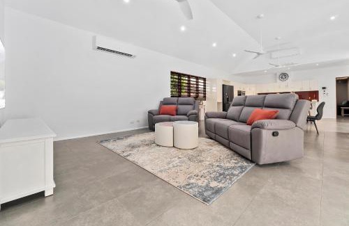 Clifton Beach House | Three Corners Of Paradise