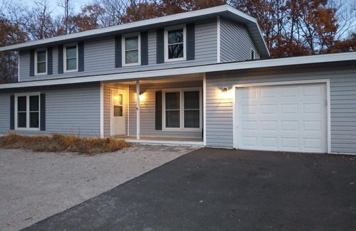 Ephraim House | Three Kings & Two Queens of Ephraim