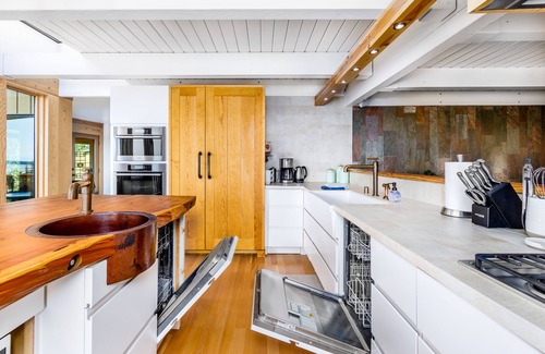 Downtown Anchorage House | Three luxury rentals with three hot tubs in park-like setting, Cook Inlet views