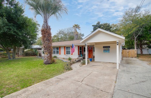 Fort Walton Beach House | Three One Three By The Sea! (Pet Friendly)