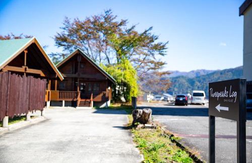 Hakuba Cabin | Three Peaks Log スリーピークス ログ