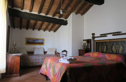 Monterotondo Marittimo Apartment | Three-room apartment in the Tuscan countryside with swimming pool