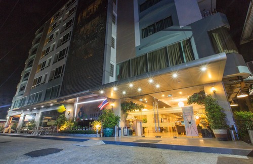 Hua Mak Hotel | Three Seasons Bangkok