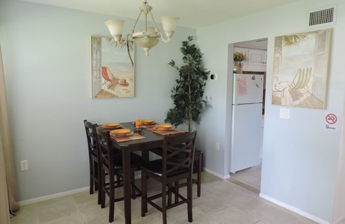 Springs at Kings Bay Condo | Three Sisters Springs W/River and Gulf access and floating dock steps from unit!