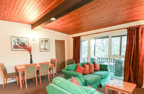 Woolfardisworthy Cottage | THREE SQUIRRELS - LODGE 14, pet friendly in Woolfardisworthy