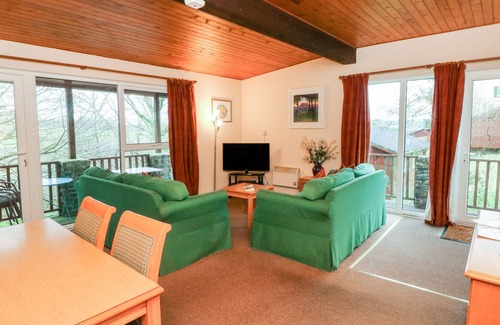 Woolfardisworthy Cottage | THREE SQUIRRELS - LODGE 14, pet friendly in Woolfardisworthy