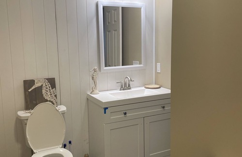 Oscoda Resort | Three bedroom Beach cottage on the shore of Lake Huron