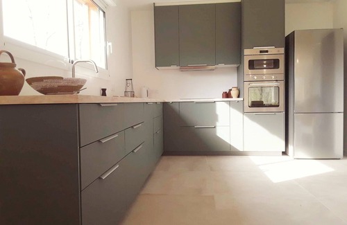 Grayan-Et-L'Hopital House | Three wooden houses with terraces near the ocean