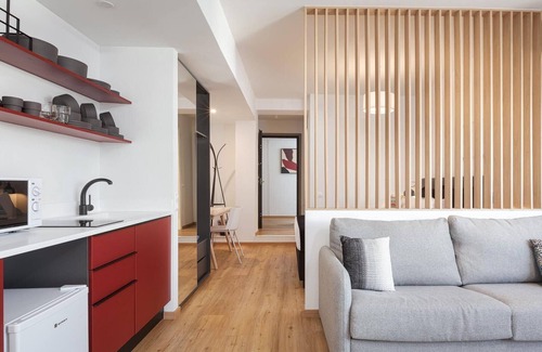 Athens City Centre Villa | Thrilling Athens Apartment | 4 Bedrooms | Apartment Fal | Unique Penthouse |.