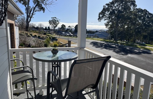 Moss Vale House | Throsby Views Moss Vale