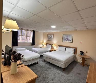 Everton Hotel | Throstles Nest Hotel