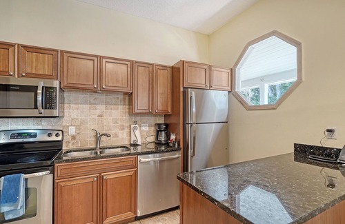 Whitney Beach Cottage | Throwback Charm Meets Beach Bliss 1BR Cottage
