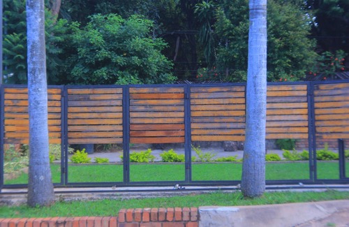 Tzaneen House | Thully teams guest house Tzaneen