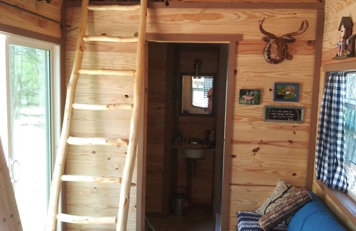 Mountainair Cabin | Thunderbird tiny house