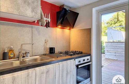 Entre-Deux Apartment | Ti Caz Serré – T2 of 40 m² with communal swimming pool – Entre-Deux