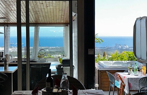 La Possession House | Ti Kaz Miyou 1 - 3-star accommodation with SPA - Superb view