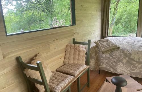 Montignac Other | Ti'Nid, cabane chaleureuse plongée dans la nature