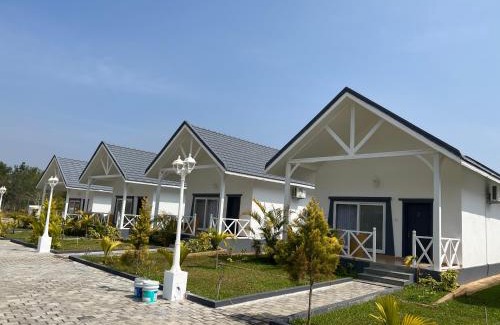 Piriyapatna Hotel | Tibet village Resort & Spa