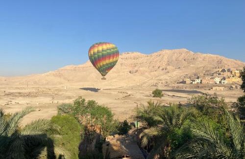 Luxor Apartment | Tibs mountain view
