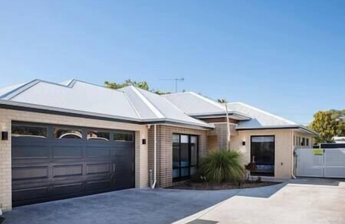 West Busselton House | Tidal Wave Hideaway