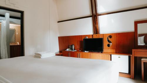 Dinoyo Hotel | Tidar Hotel & Cottages Malang