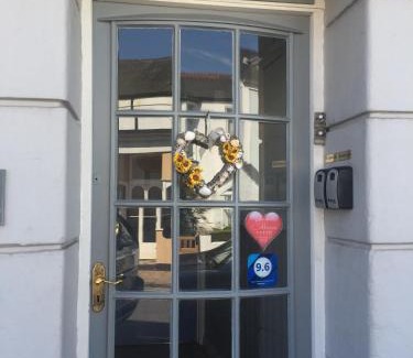 Shaldon Apartment | Tide House Seaside Holiday Cottage